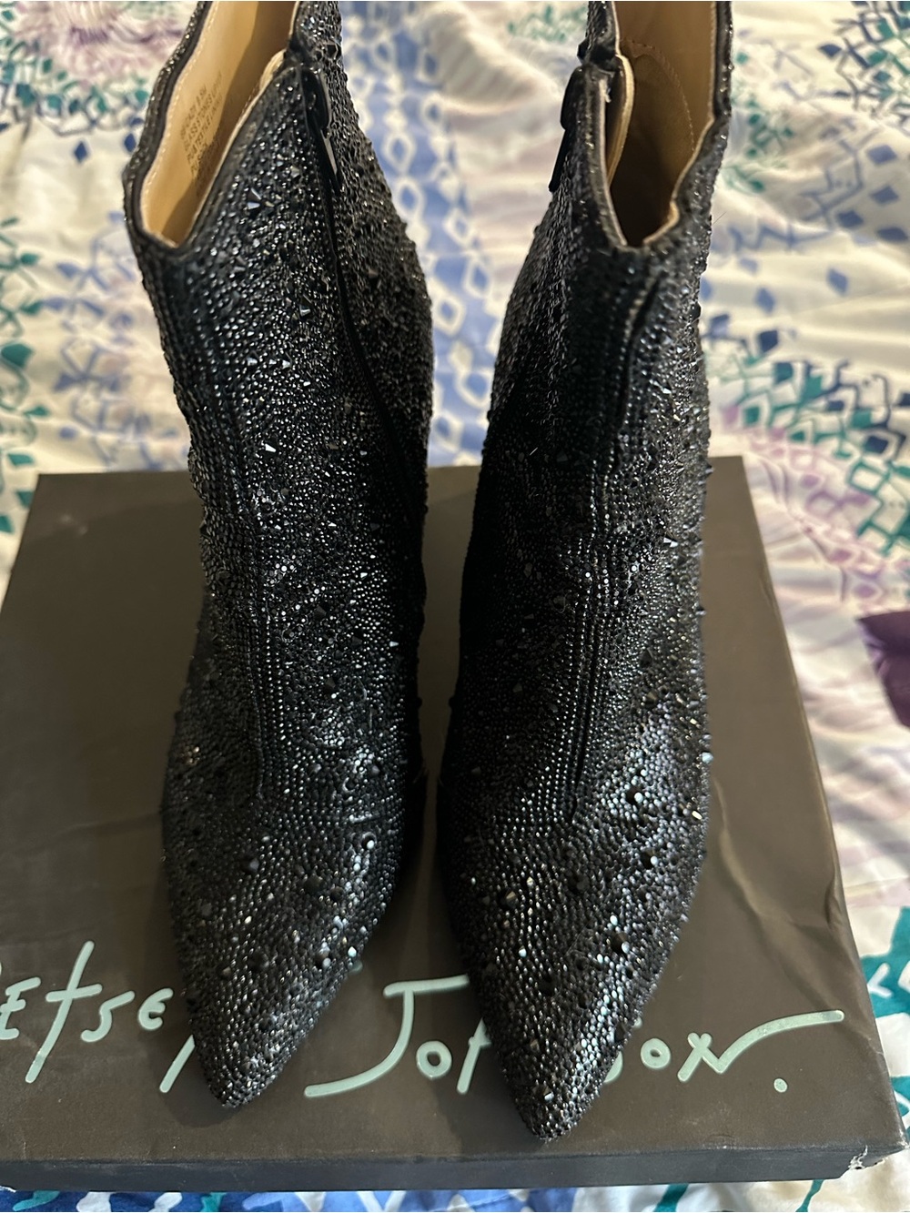 Betsey Johnson Black Sparkle Pointed Toe Ankle Boots - Picture 3 of 9